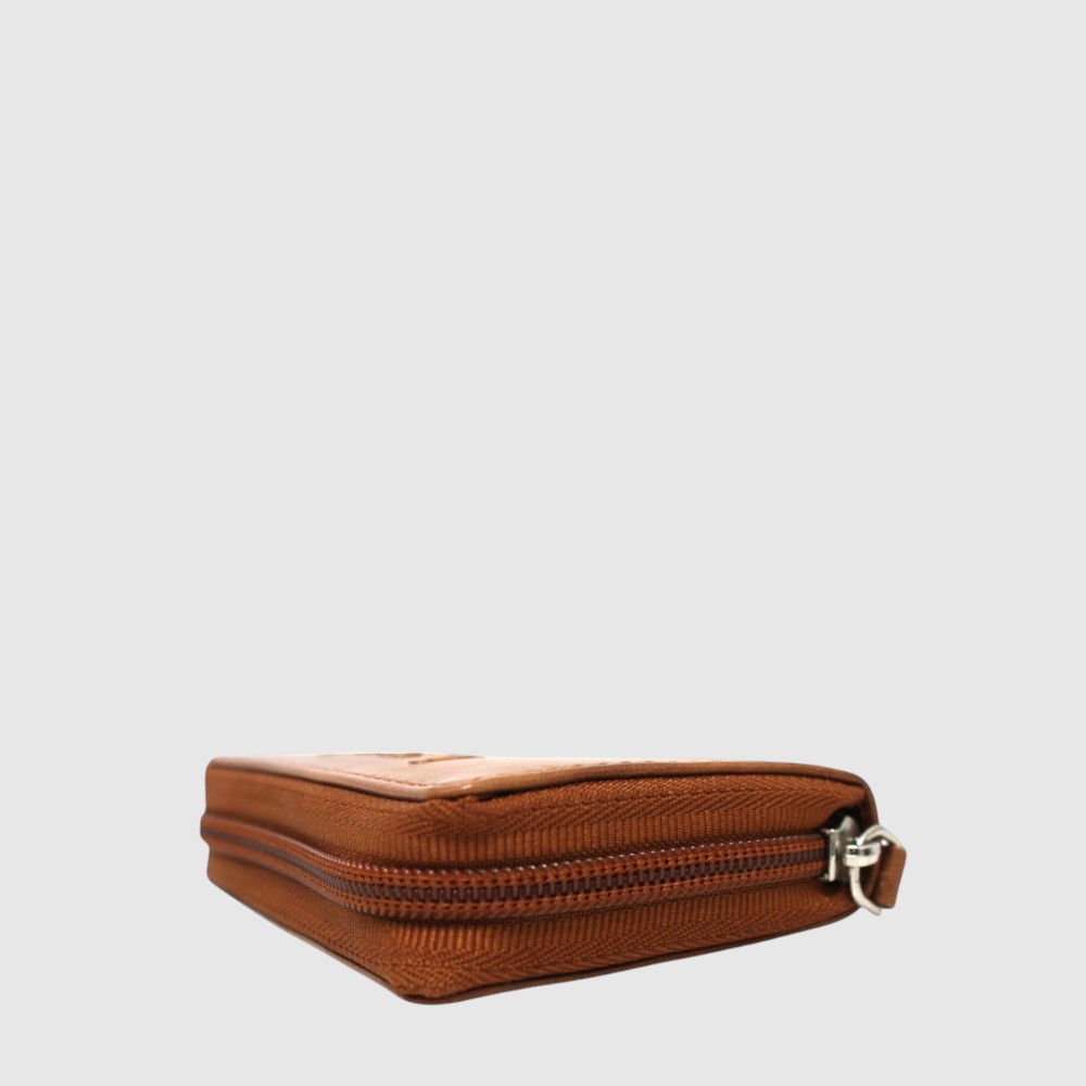 133-HU6612440-122