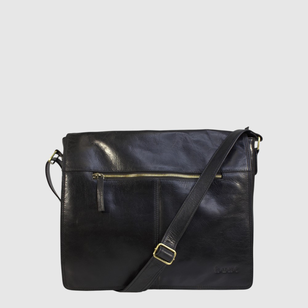 Leather messenger bag with flap and tablet compartment – ??H.U.N.T