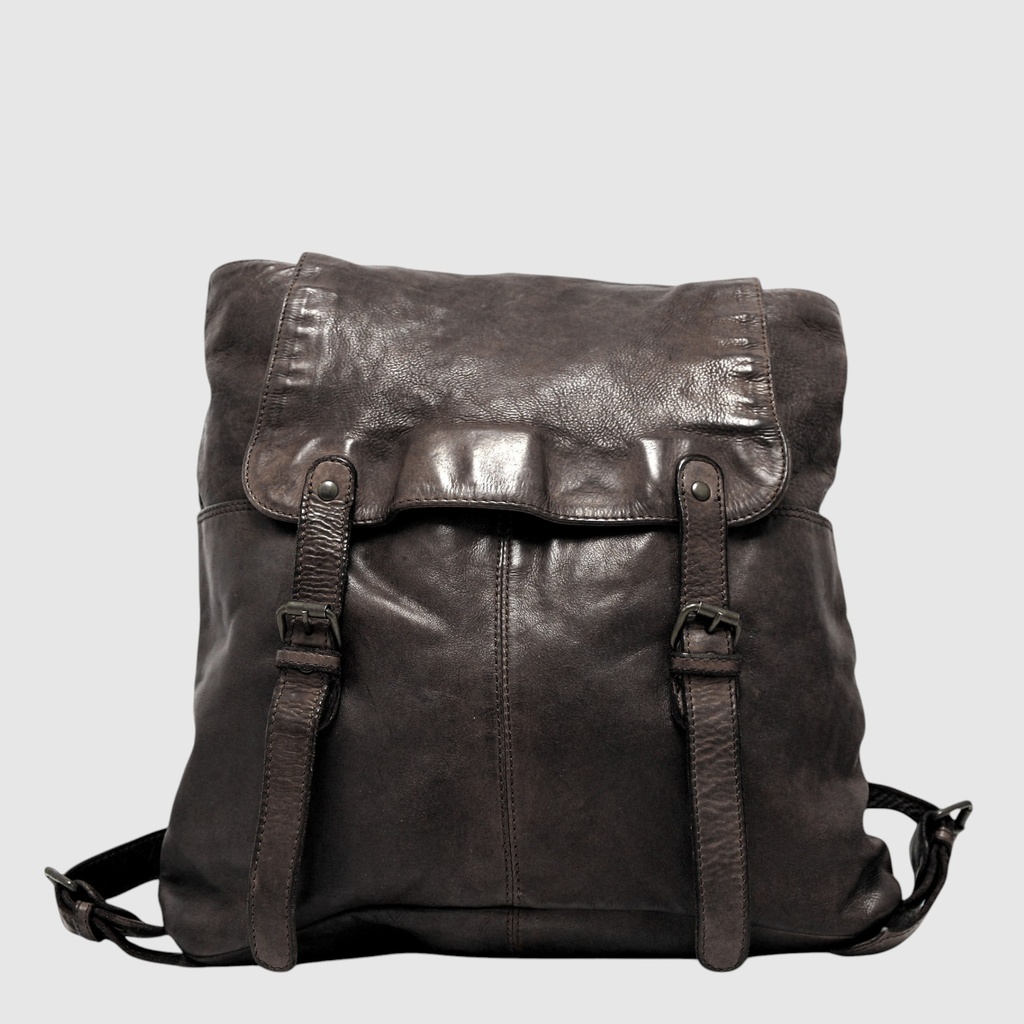 Grand sac à dos avec rabat en cuir vintage- The Trend