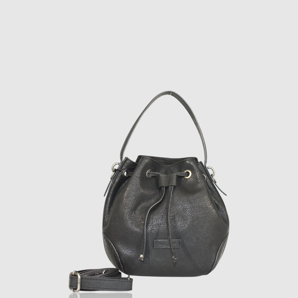 FRAGOLA - Leather drawstring handbag - The Trend