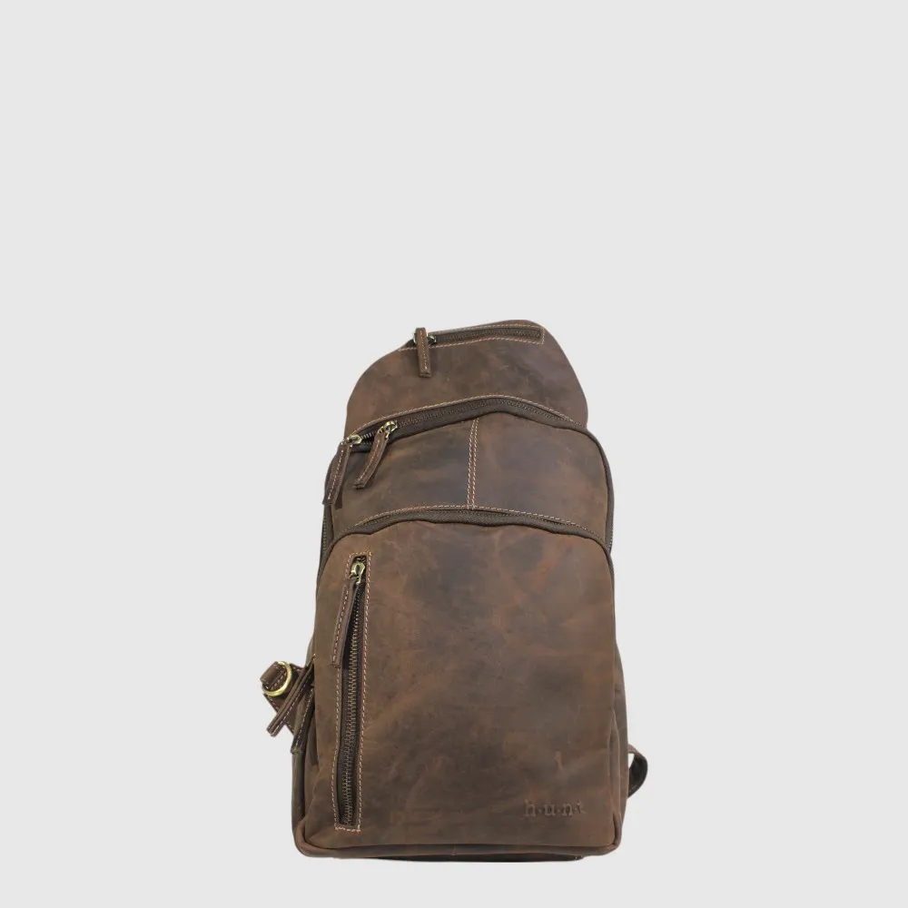 Unisex single-strap bag in natural leather – H.U.N.T